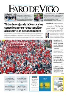 PAPÁ NOEL SE DESPIDE PICANDO RUEDA